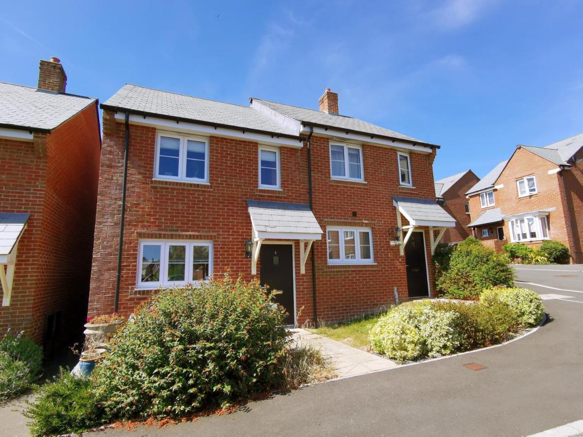 2 Bedroom House With Free Parking Lyme Regis Exterior foto